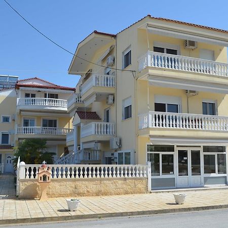 Irini Apartments Керамоті Екстер'єр фото