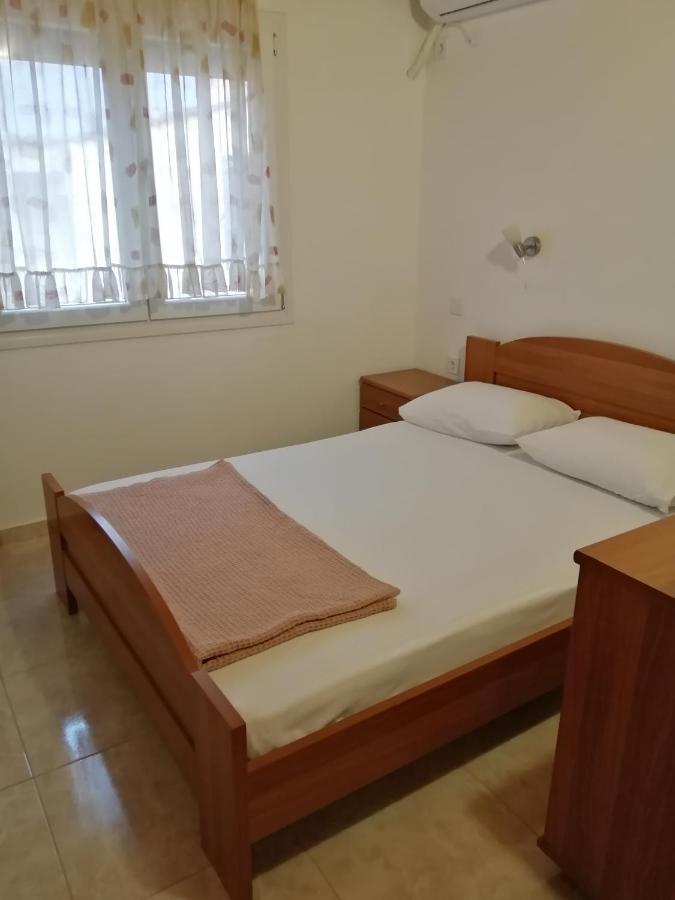 Irini Apartments Керамоті Екстер'єр фото