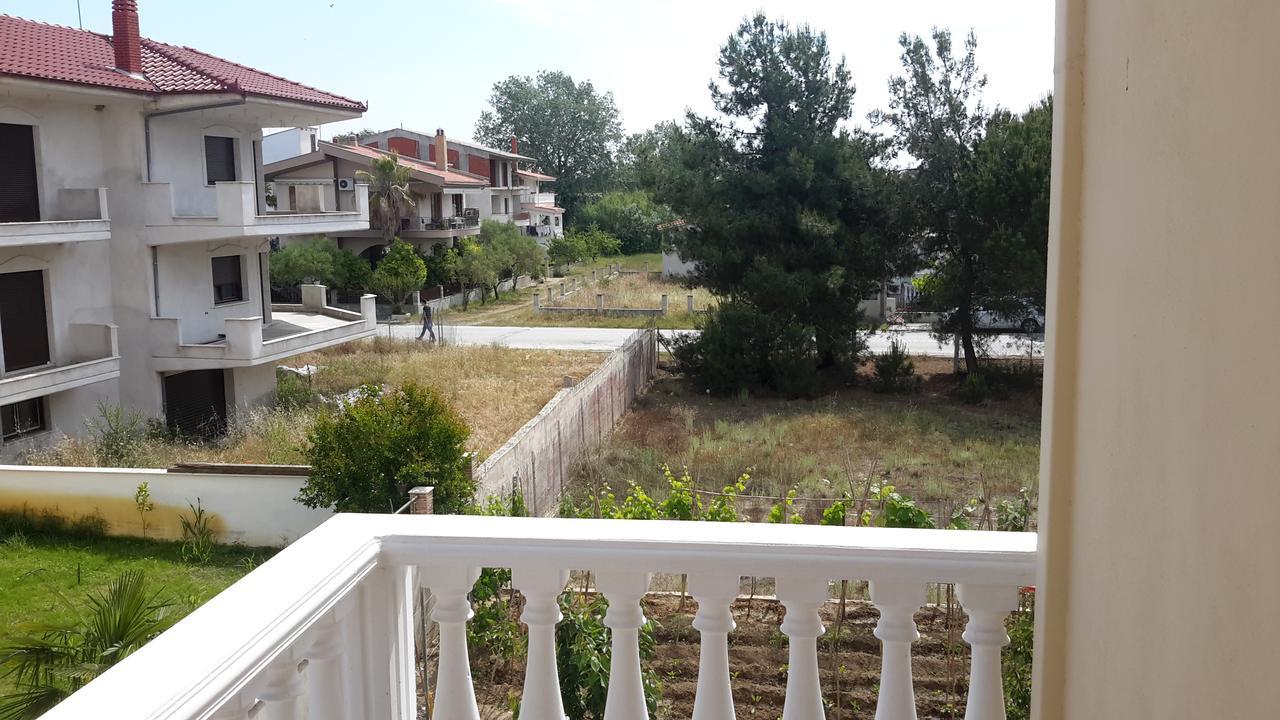 Irini Apartments Керамоті Екстер'єр фото
