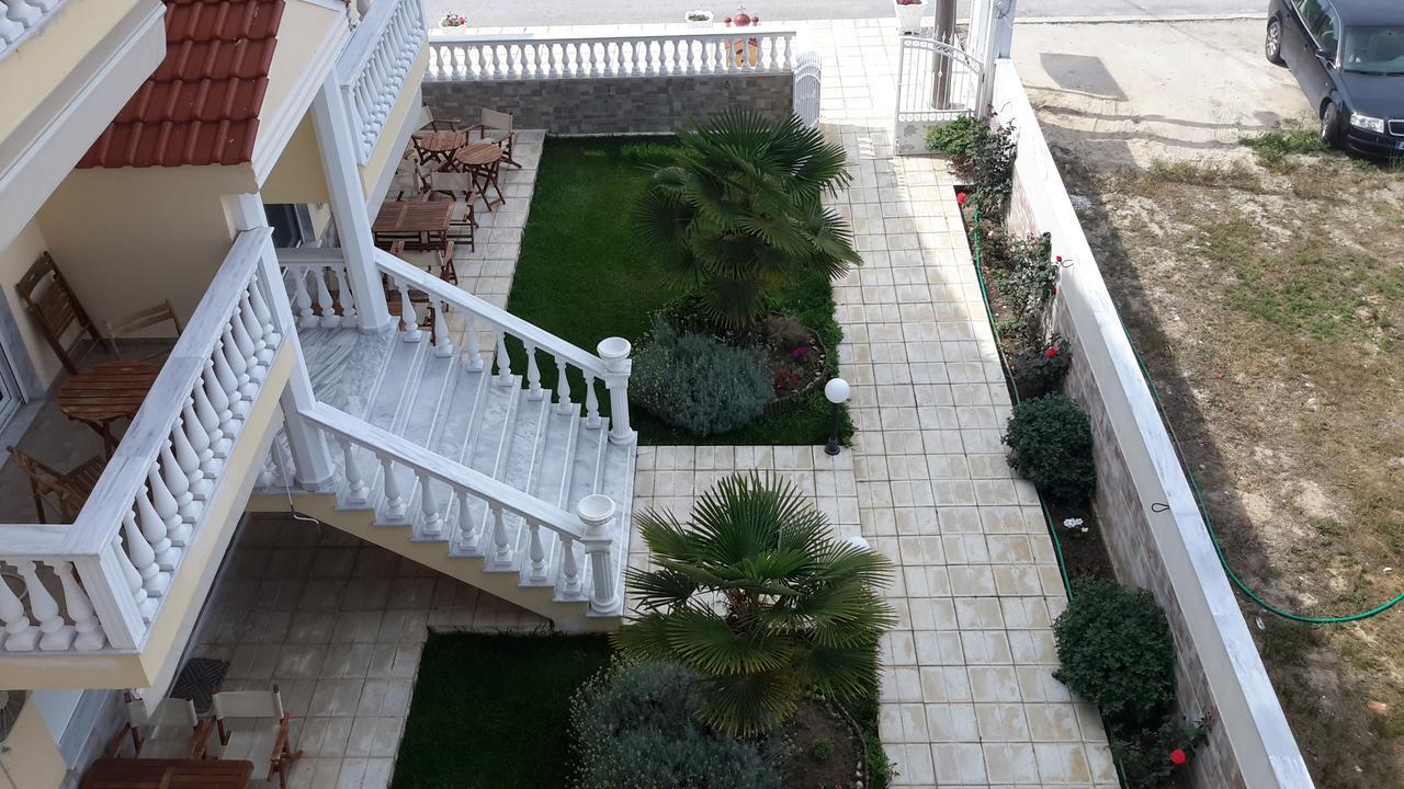 Irini Apartments Керамоті Екстер'єр фото