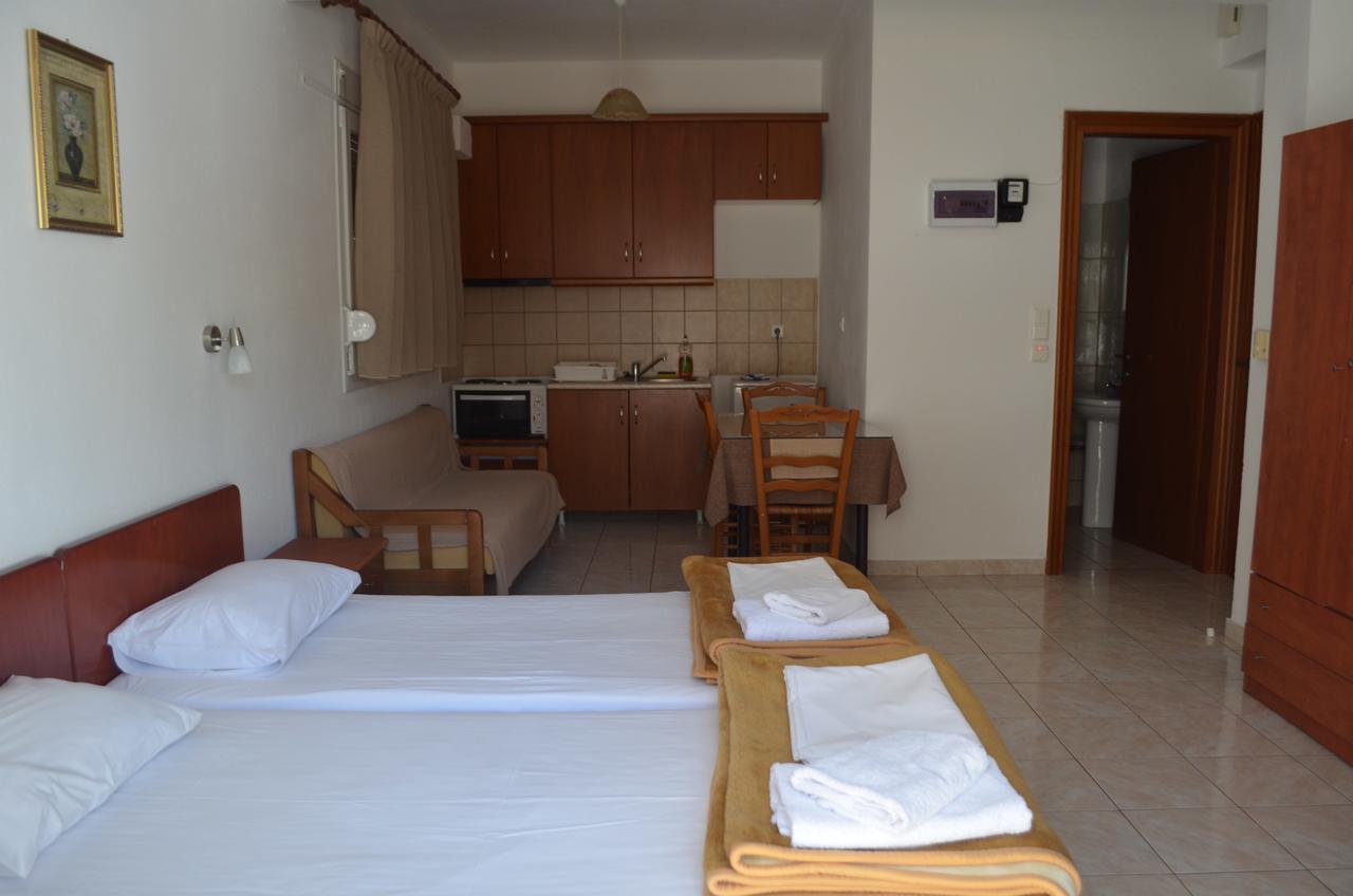 Irini Apartments Керамоті Екстер'єр фото